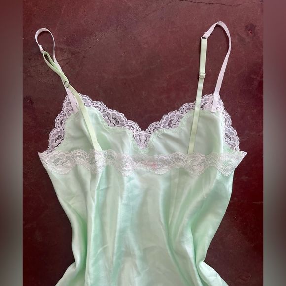 Vintage Victoria’s Secret Satin Slip Dress w Lace Detailing, Small, Pastel Green - Picture 6 of 7